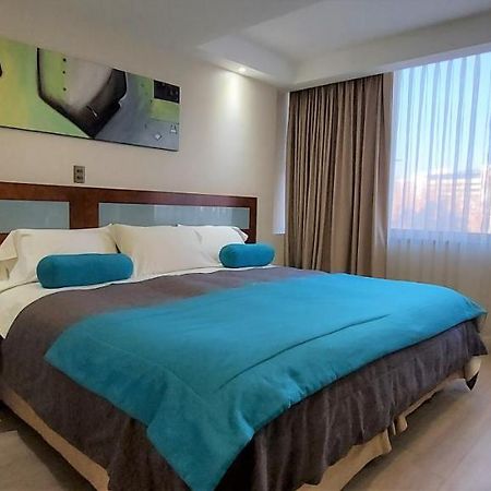 Hotel Libertador Santiago Buitenkant foto