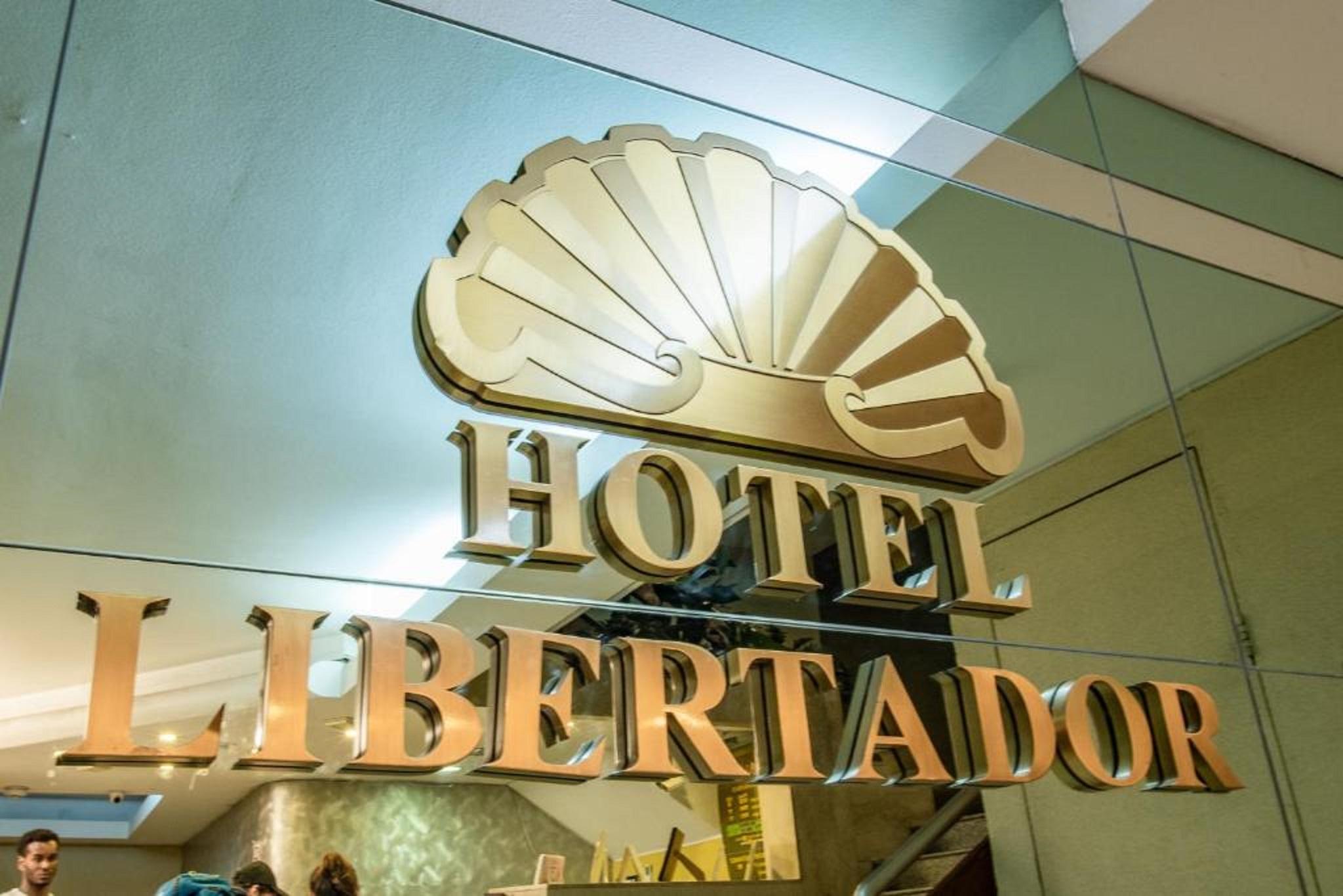Hotel Libertador Santiago Buitenkant foto