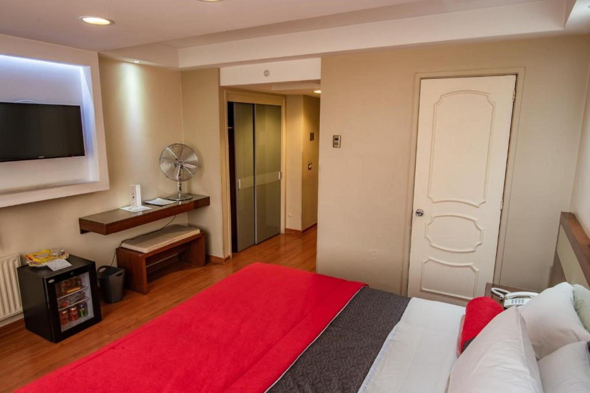Hotel Libertador Santiago Buitenkant foto